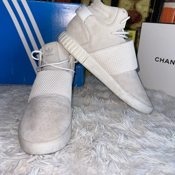 Adidas Shoes Mens 10 Tubular Invader Strap Running Sneakers Lace Up BB5038 White - Picture 1 of 13